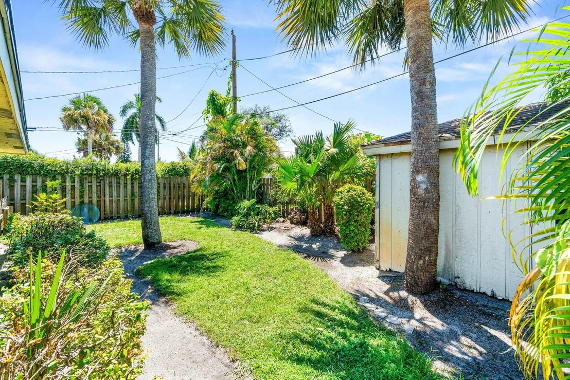 Photo of 7731 4th Terrace