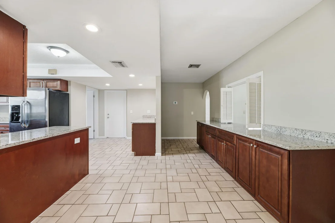 Photo of 232 Gleneagles Drive