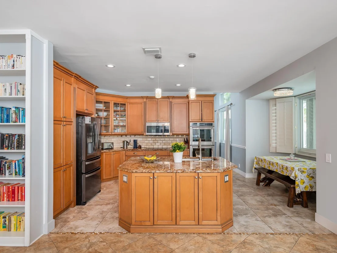 Photo of 852 Heritage Drive