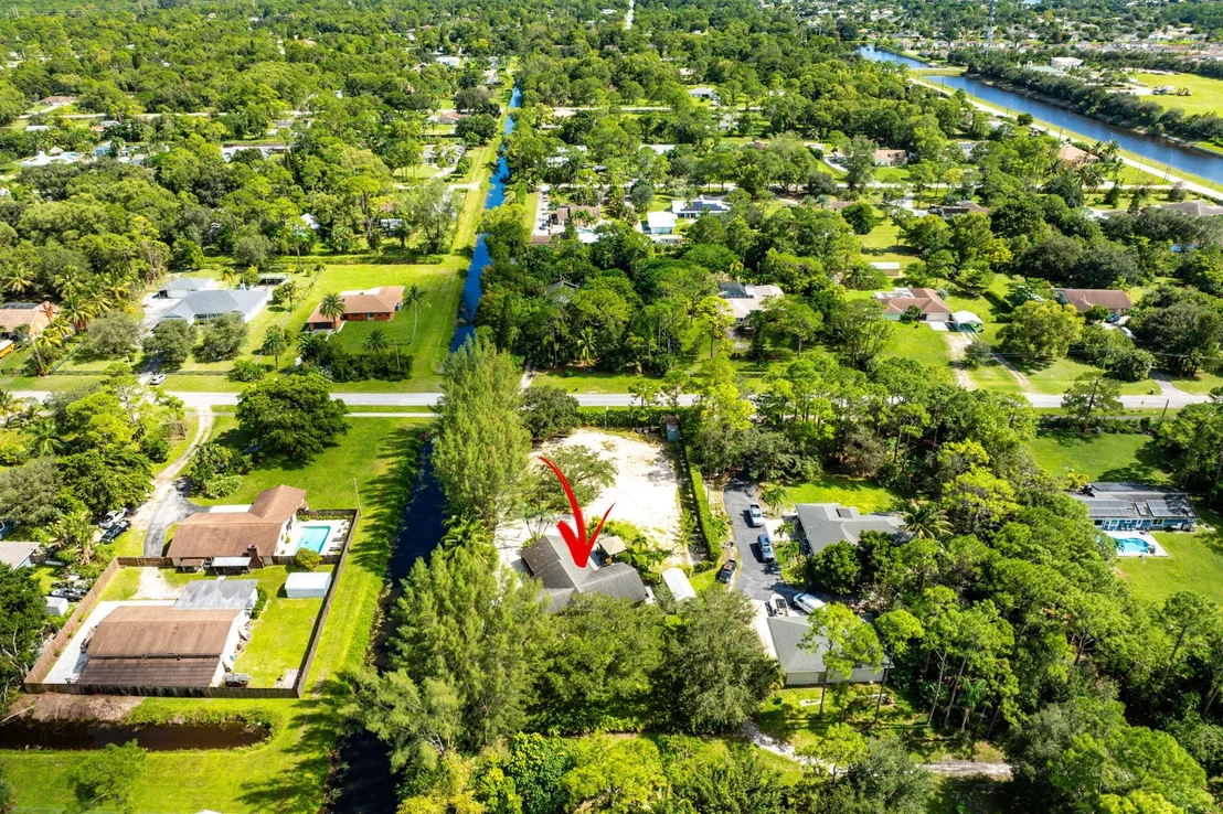 Photo of 4181 Coconut Boulevard