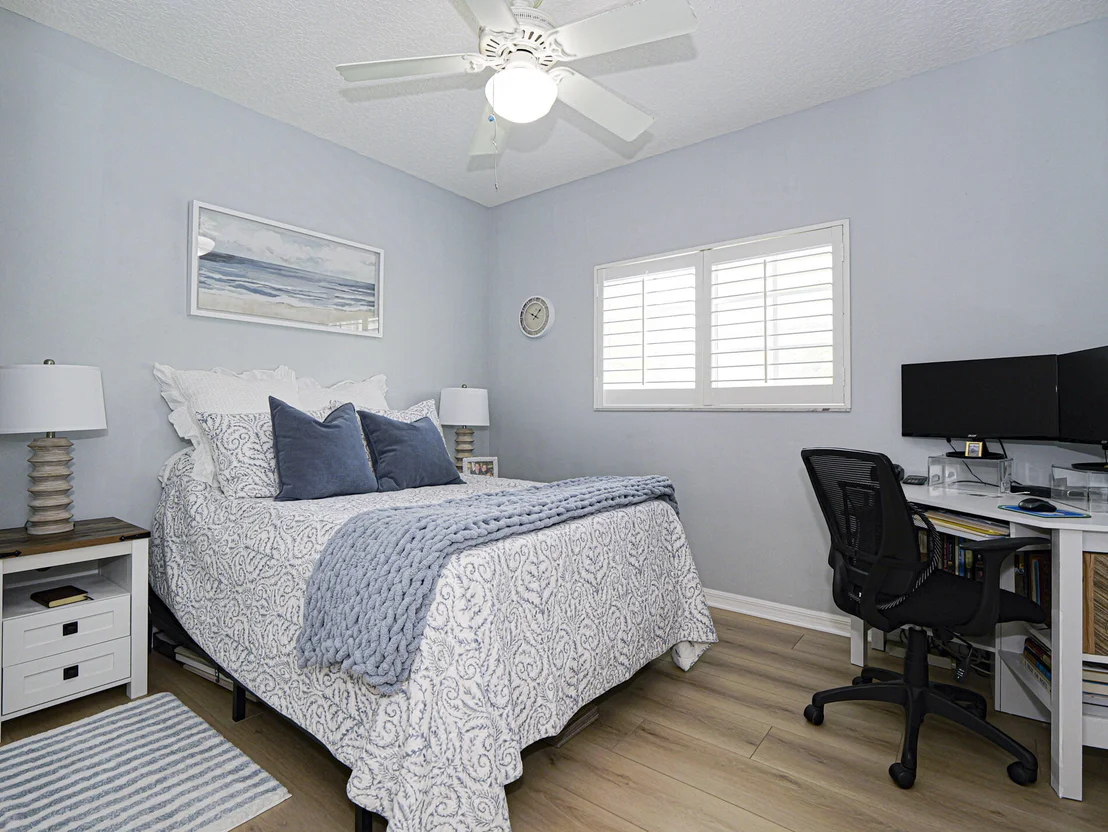 Photo of Unit 102 at 524 7th Square
