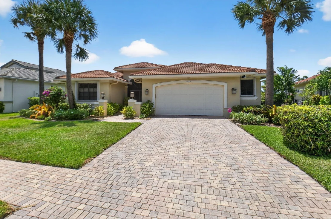 Photo of 14619 Jetty Lane