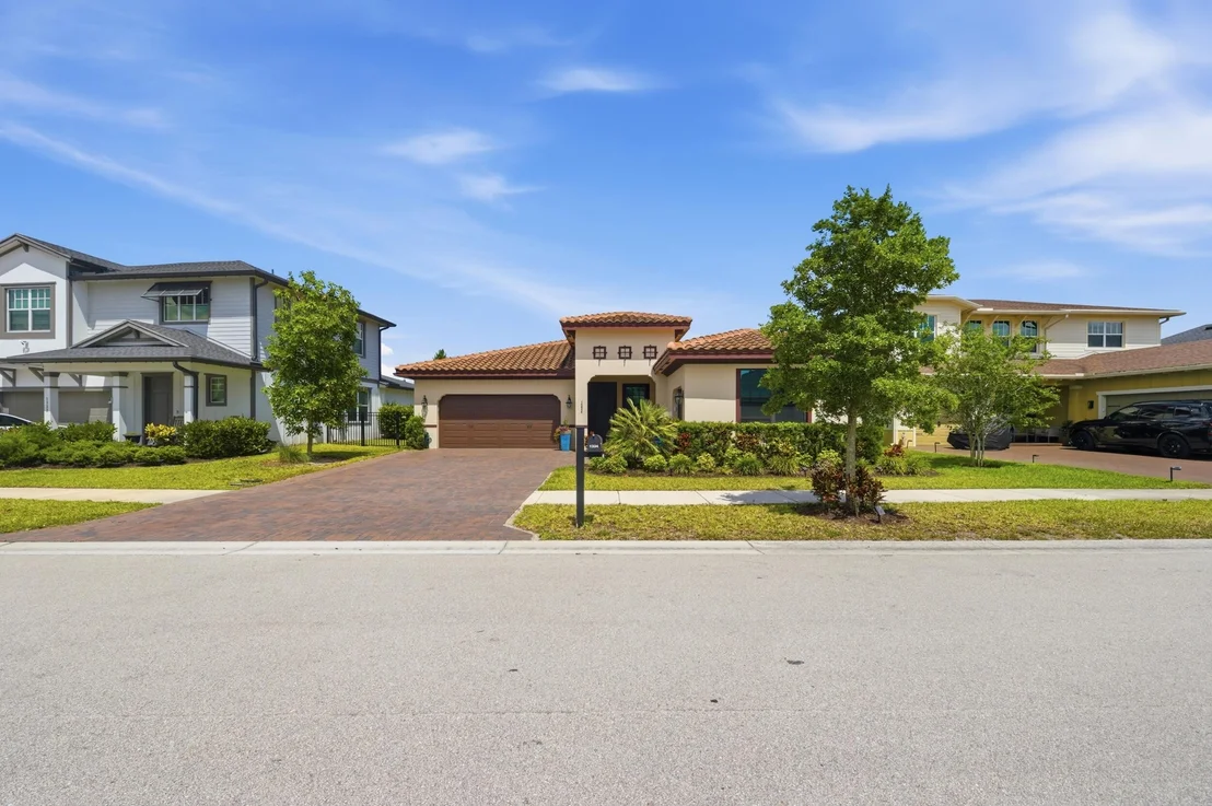 Photo of 1224 Sterling Pine Place