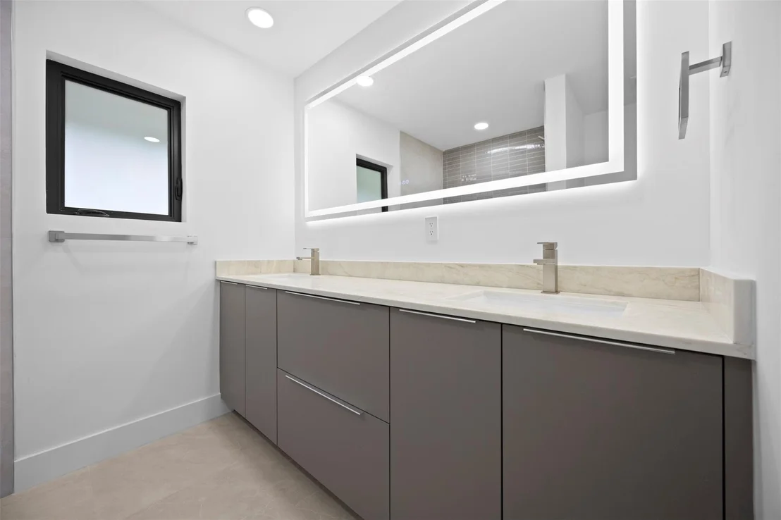 Photo of 7571 Estrella Circle