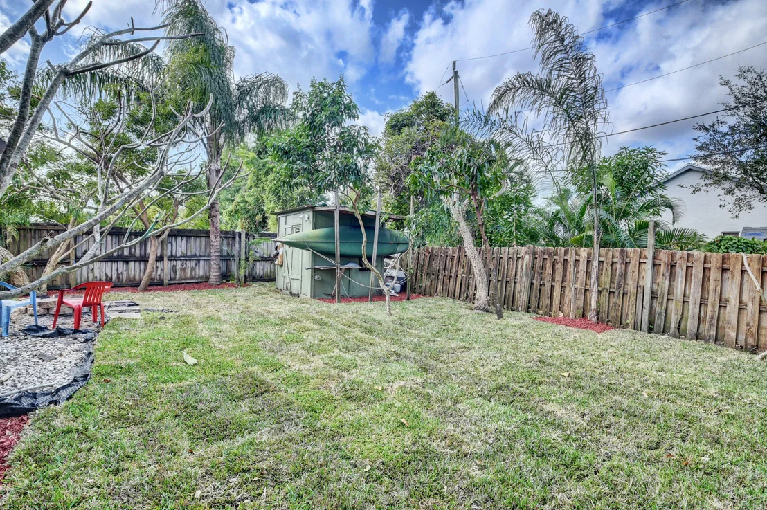 Photo of 4817 Lincoln Road