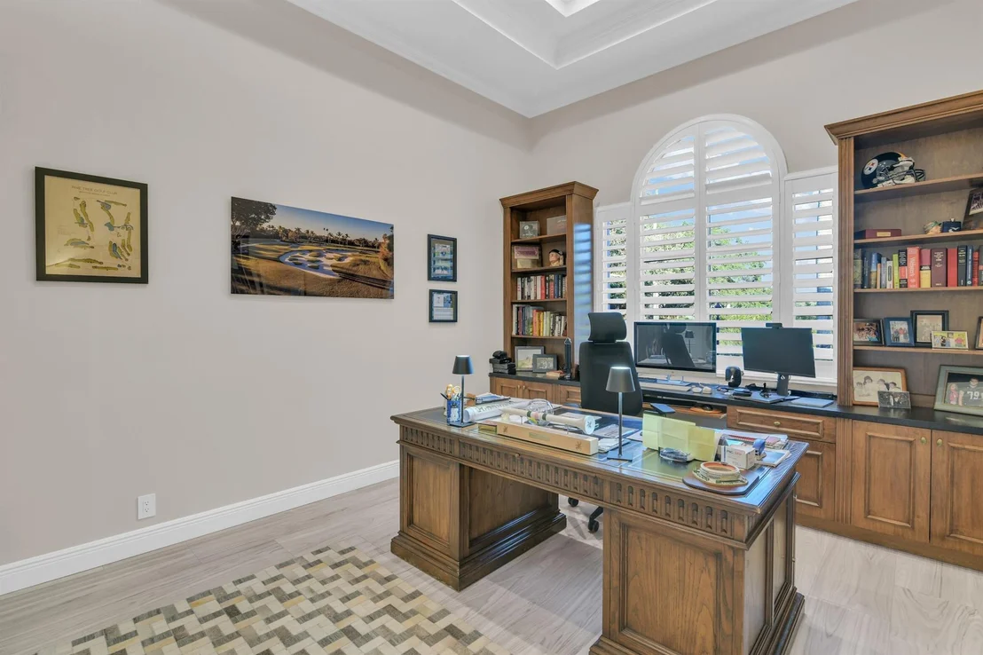 Photo of 10633 Pine Tree Terrace