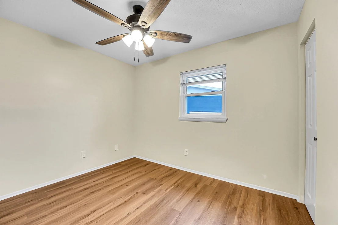 Photo of 524 Teak Drive