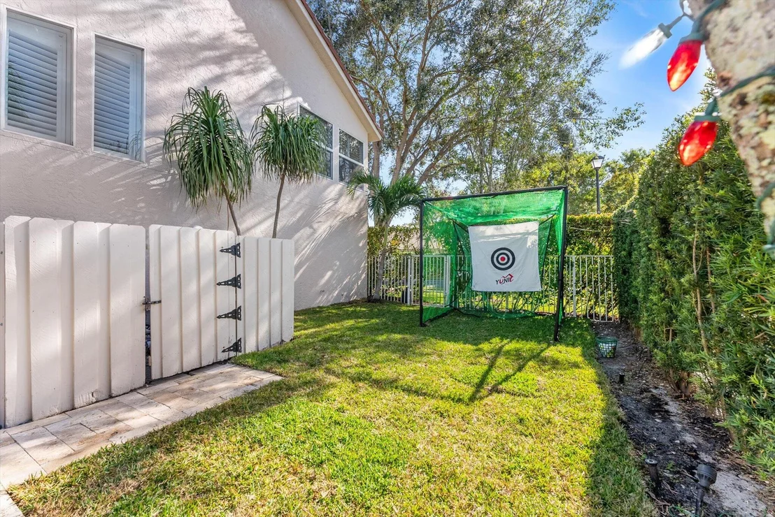 Photo of 137 Bent Tree Drive