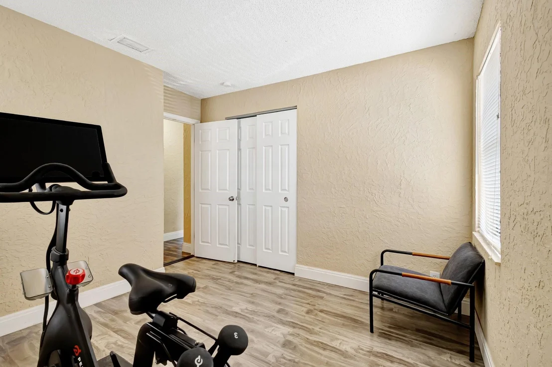 Photo of 2543 Dolphin Drive