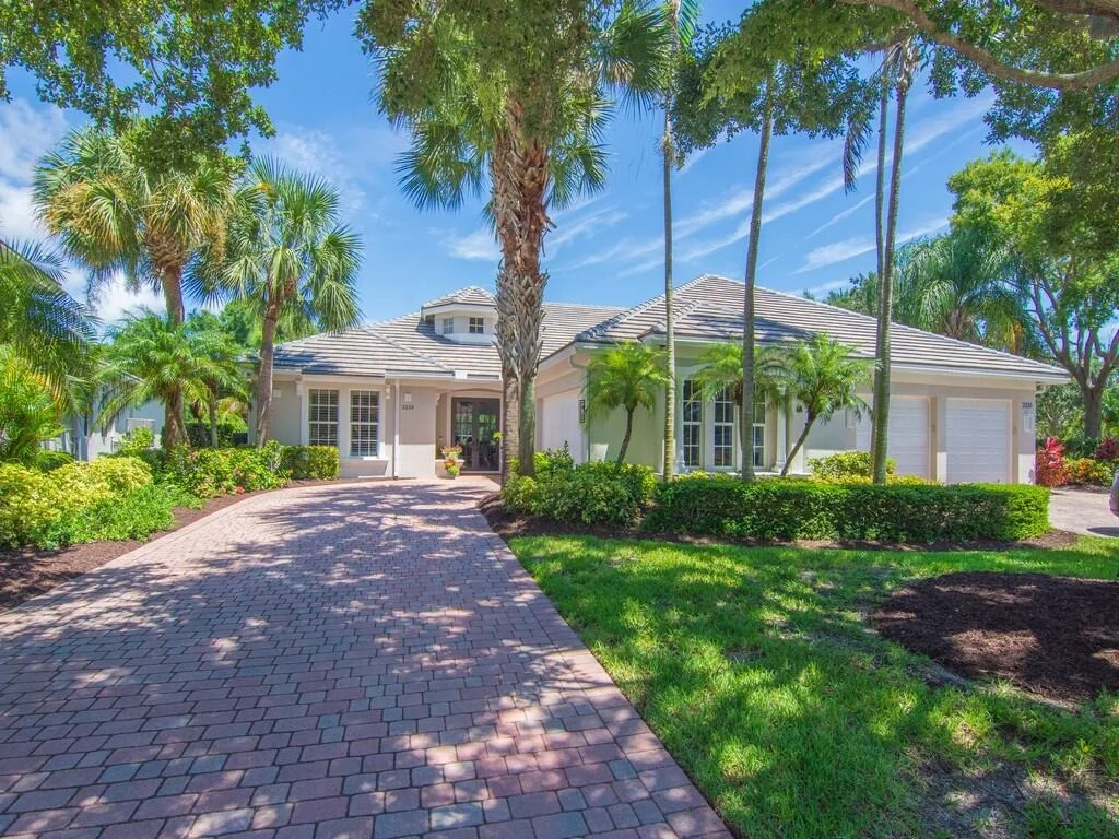 Photo of 2229 Falls Circle