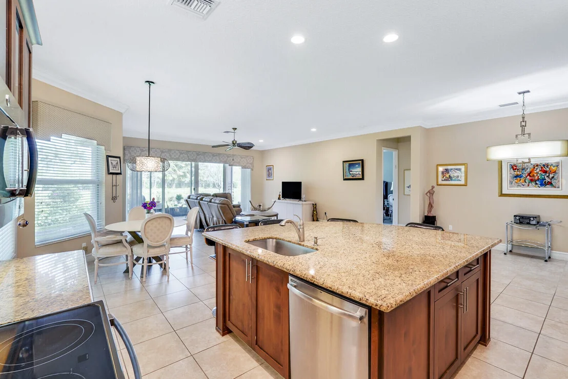 Photo of 12288 Cascade Valley Lane