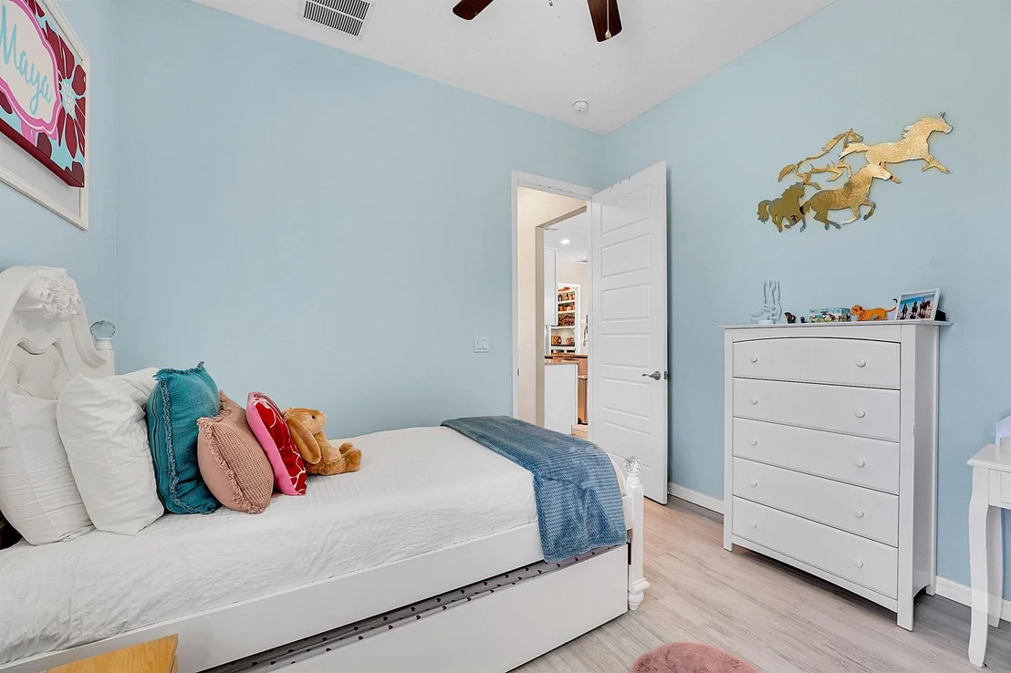 Photo of 1404 Lone Pine Drive