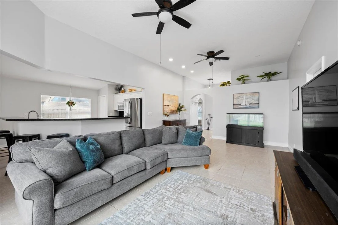 Photo of 6377 Barbara Street