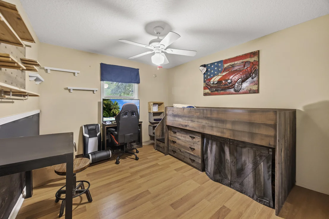 Photo of 6434 Mandarin Boulevard
