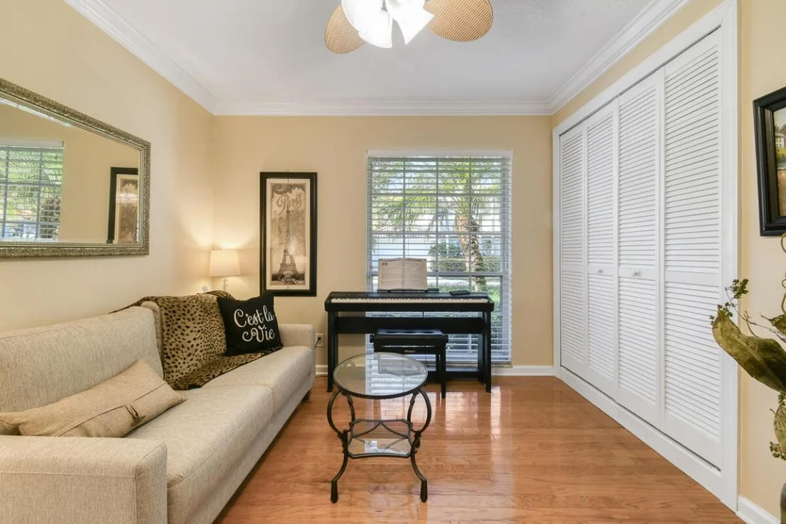 Photo of 349 Eagleton Golf Drive