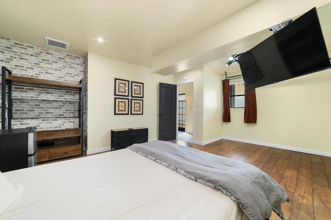 Photo of 3952 Green Forest Drive
