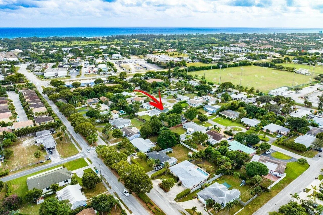 Photo of 311 Gulfstream Drive