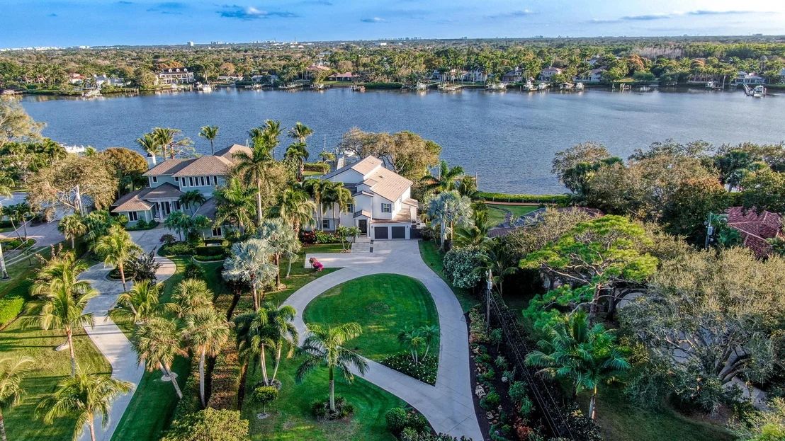 Photo of 5438 Pennock Point Road