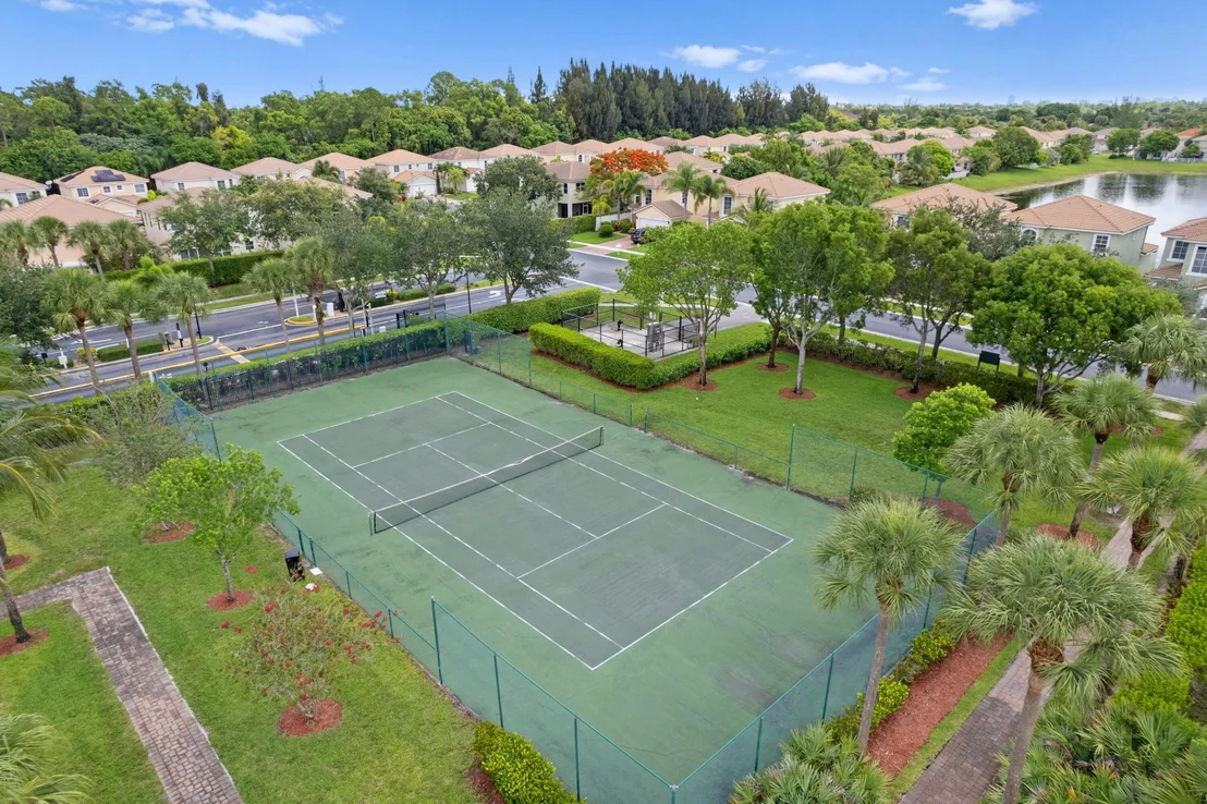 Photo of 6562 Adriatic Way