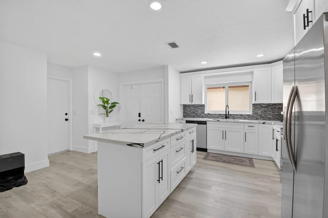Photo of 9156 Pine Springs Drive