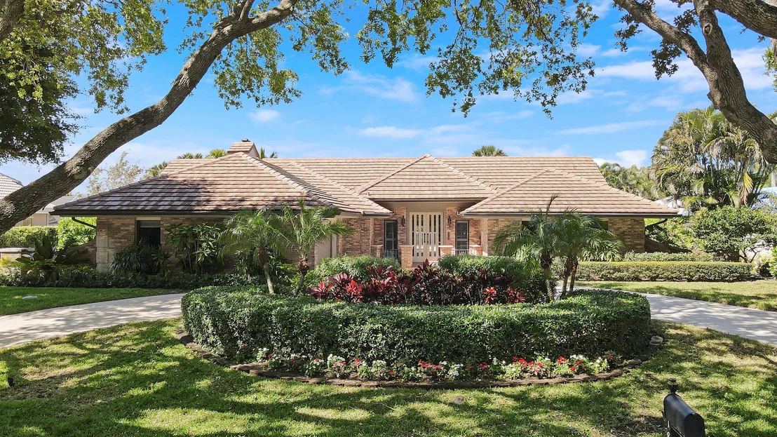 Photo of 18421 SE Heritage Drive