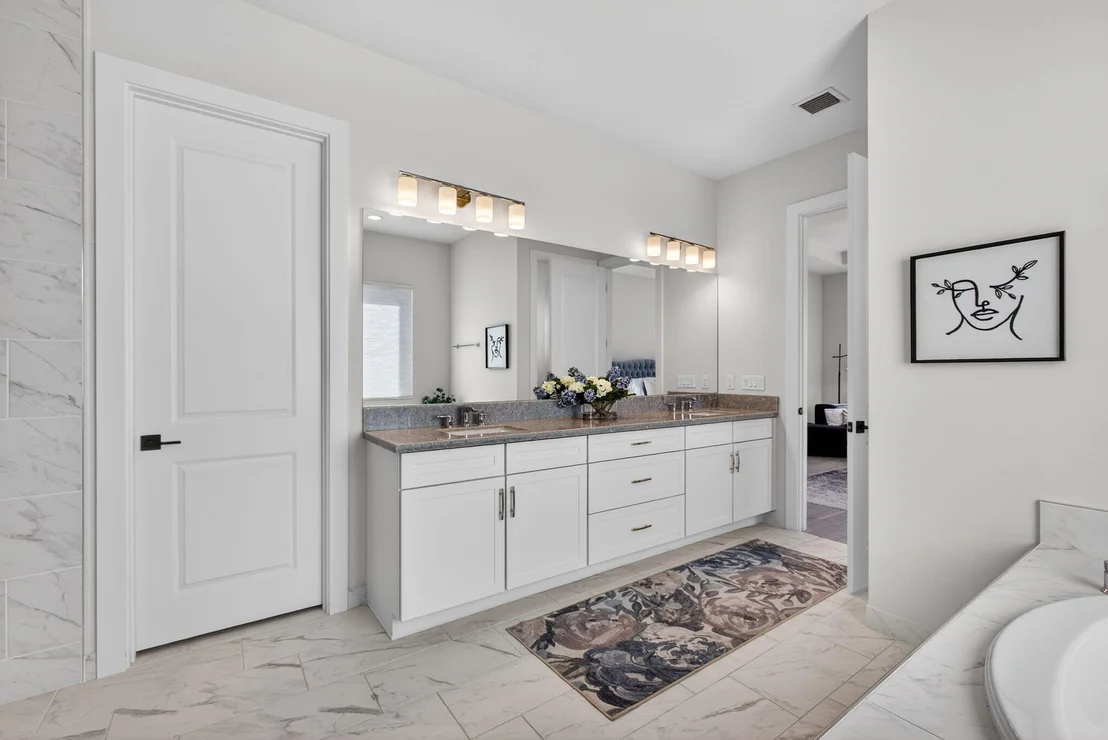 Photo of 9221 Crestview Circle