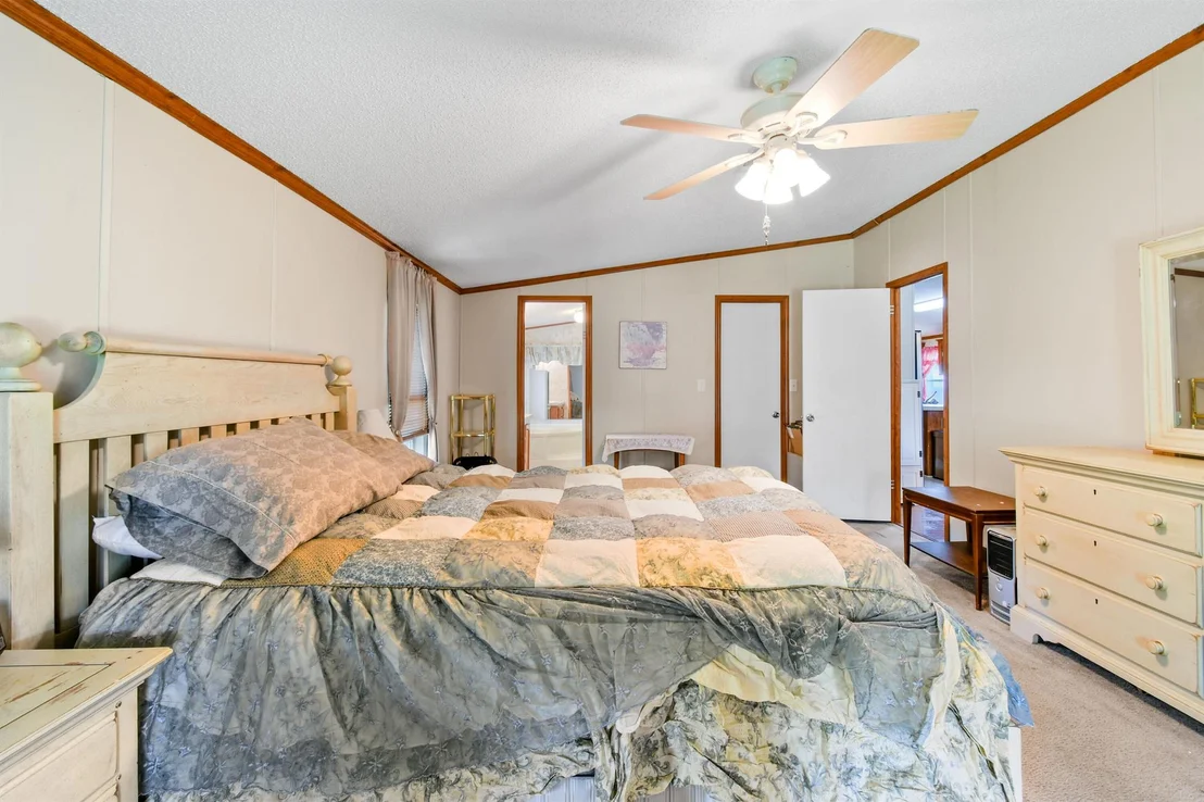 Photo of 2463 Coolidge Road
