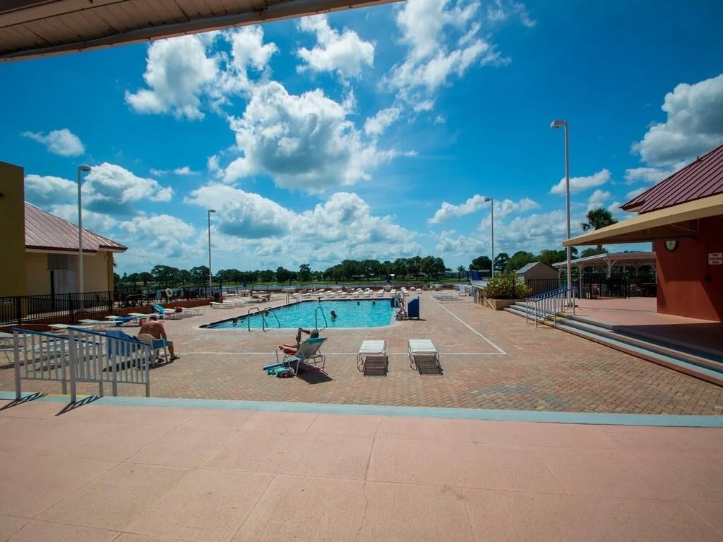 Photo of 1033 Oriole Circle