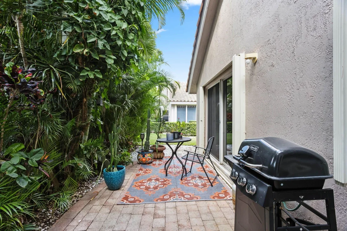 Photo of 7404 Falls Road W