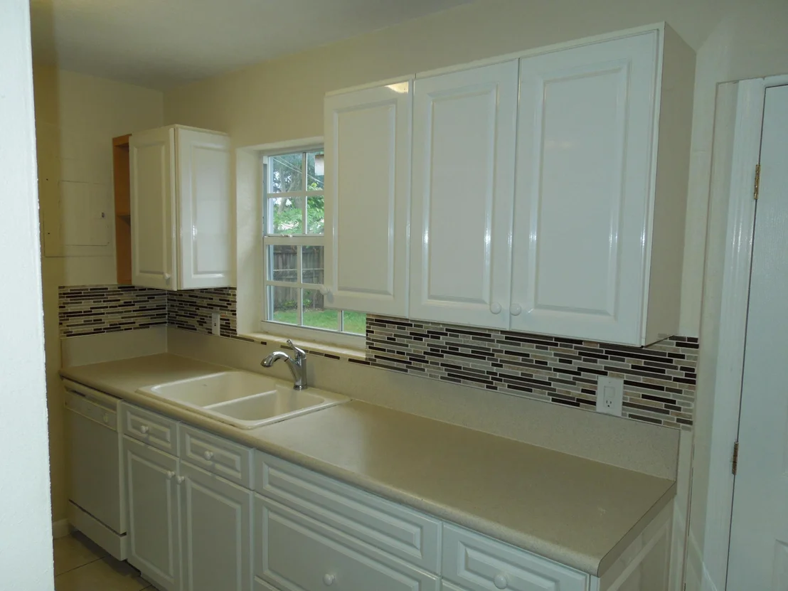 Photo of 5634 Middlecoff Drive
