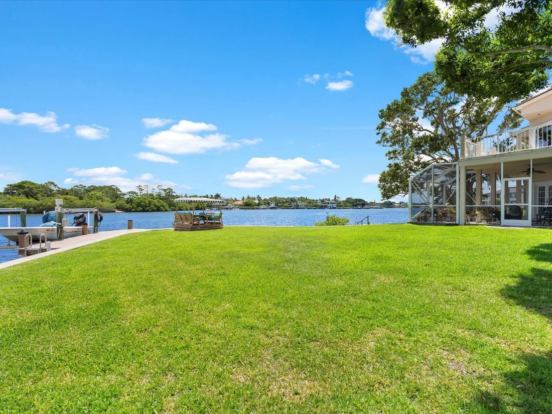 Photo of 35 Tradewinds Circle