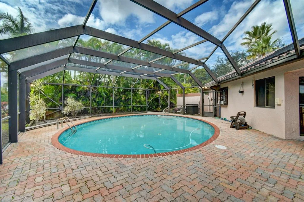 Photo of 20544 Sausalito Drive