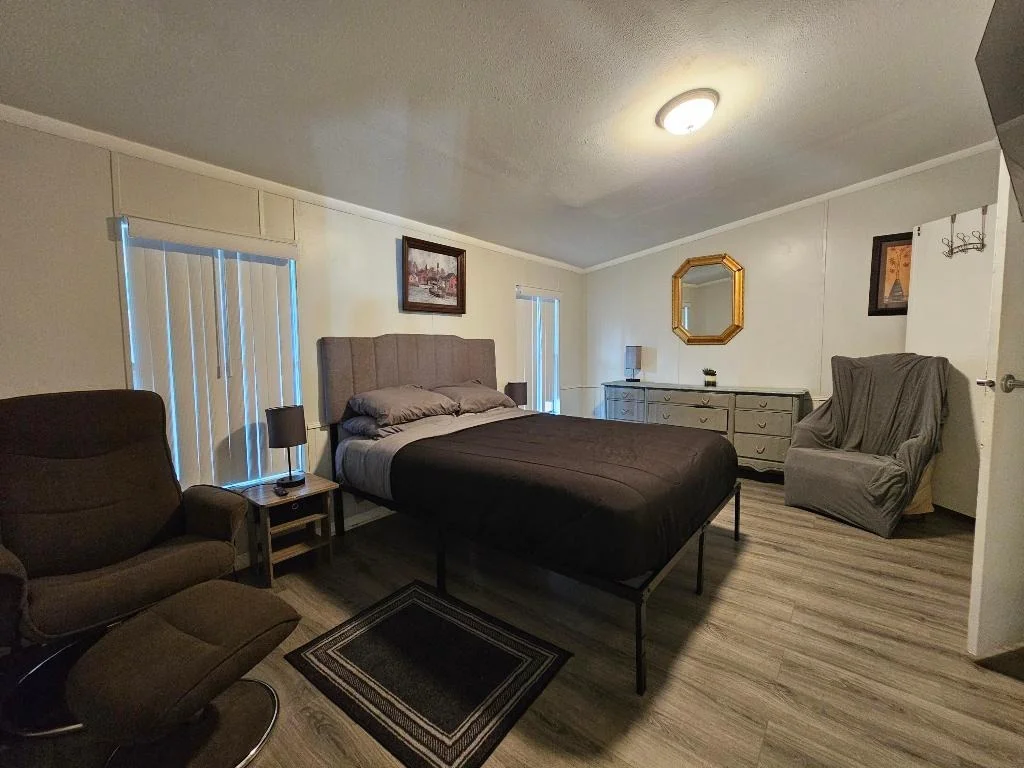 Photo of 3222 SE 34th Avenue