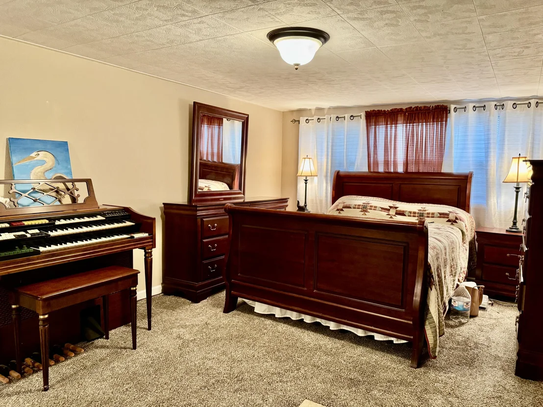 Photo of 1183 Canal Way