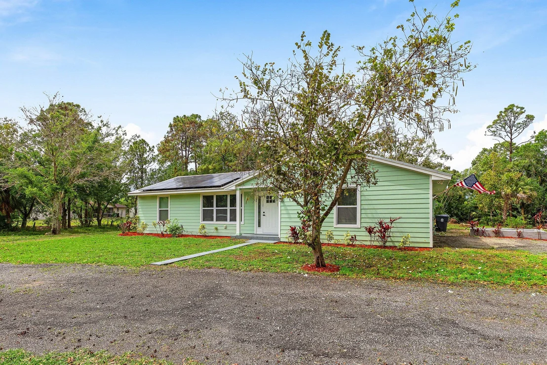 Photo of 4397 Avocado Boulevard