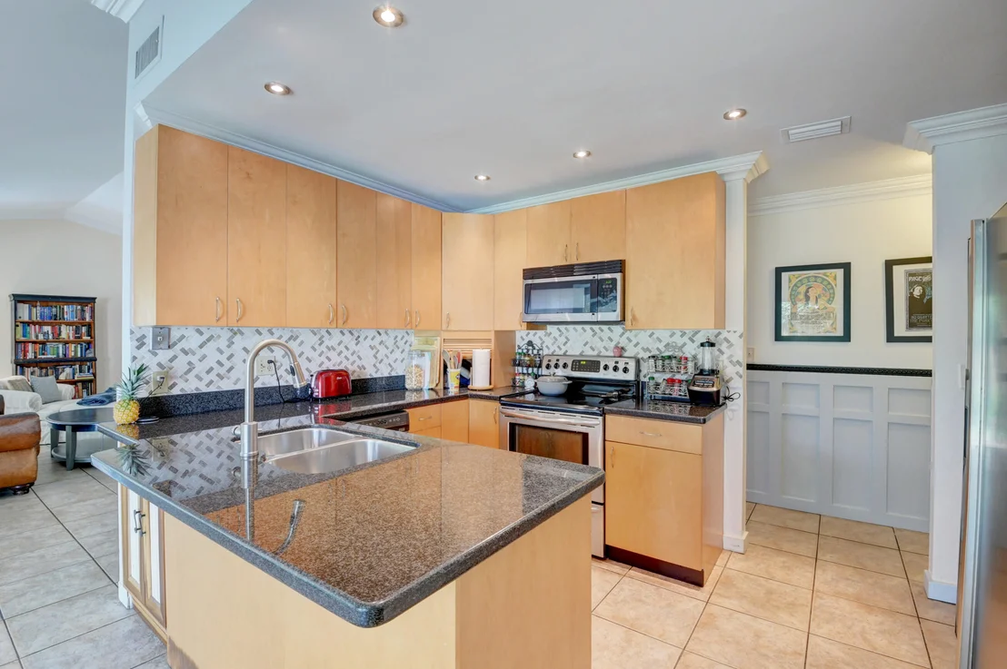 Photo of 2941 NW 24th Way