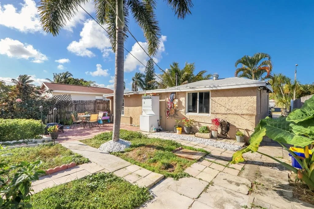 Photo of 1078 Highview Road