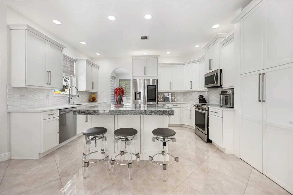 Photo of 9533 Shepard Place