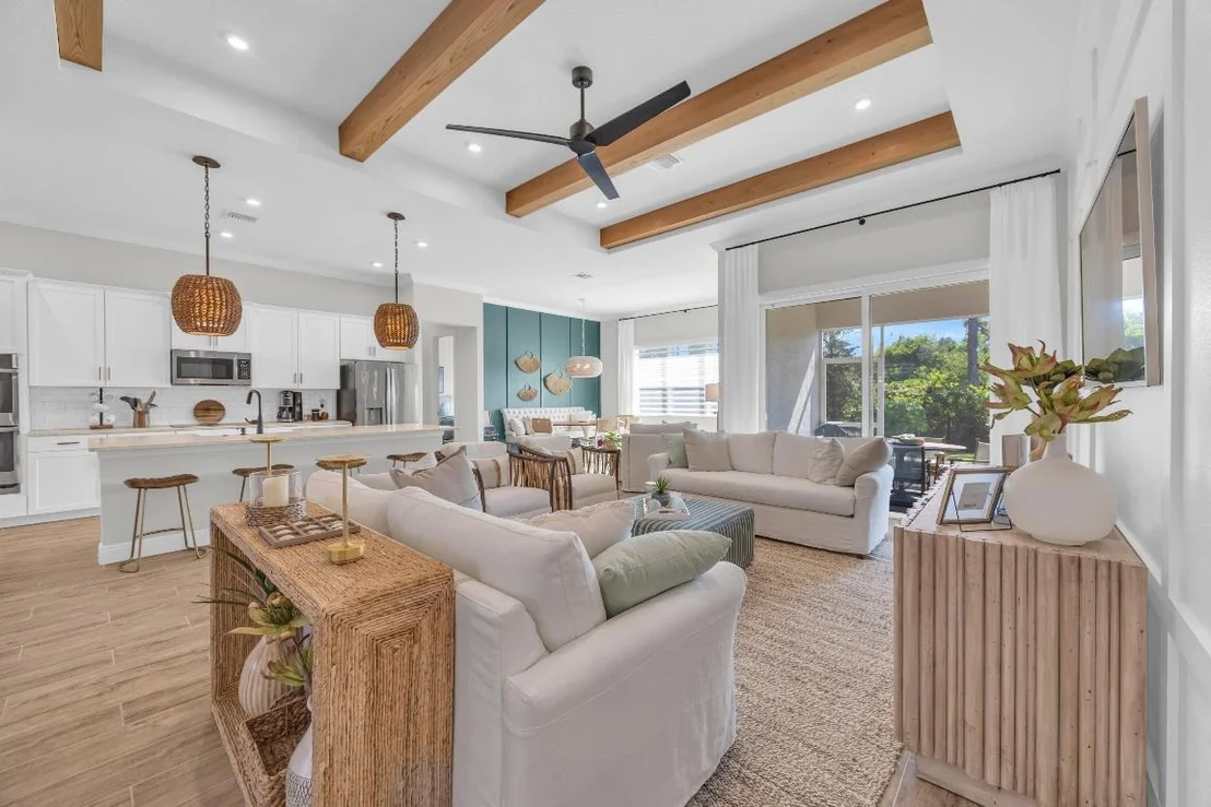Photo of 668 SW Riverwatch Place