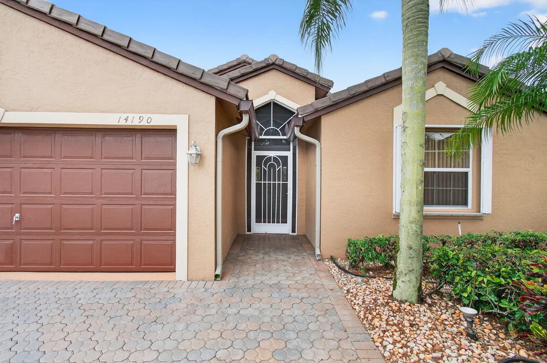 Photo of 14190 Castlerock Way