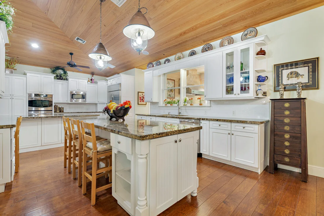 Photo of 115 ALPINE Road