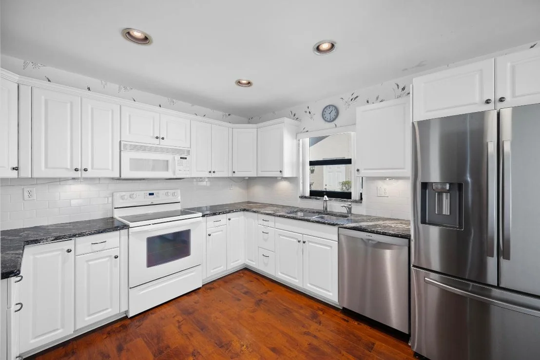 Photo of 7974 Cloverfield Circle