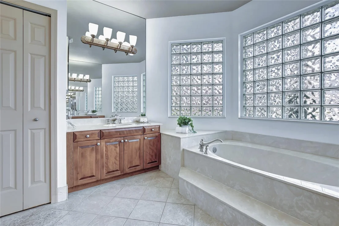 Photo of 2529 Eagle Run Circle