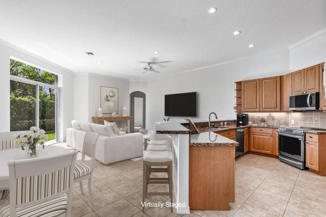 Photo of 400 Rosewood Circle