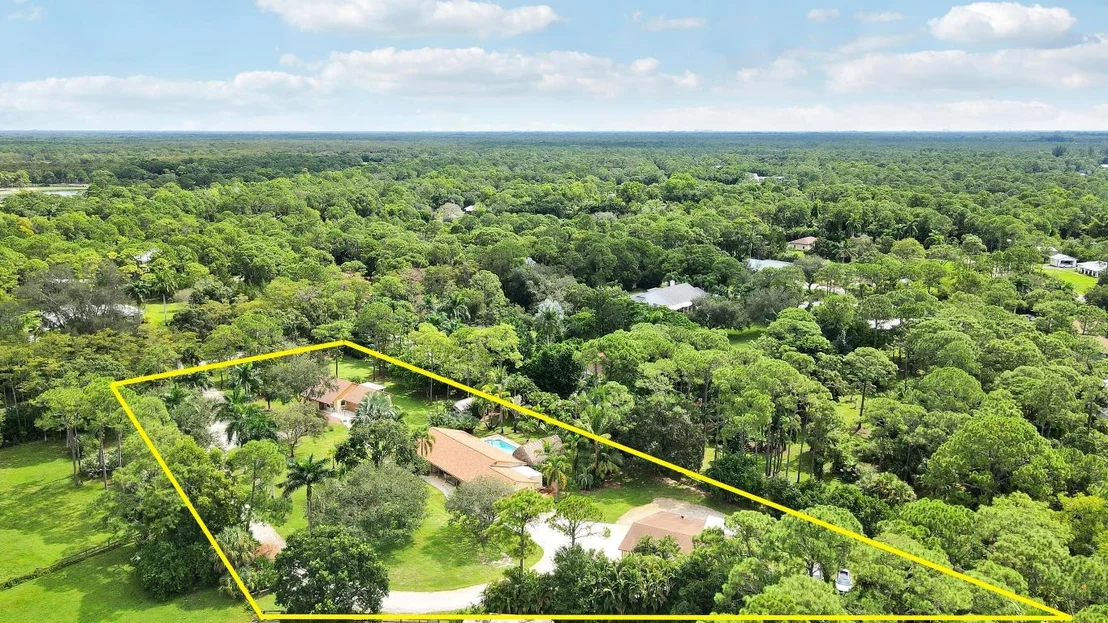 Photo of 12818 Old Indiantown Road