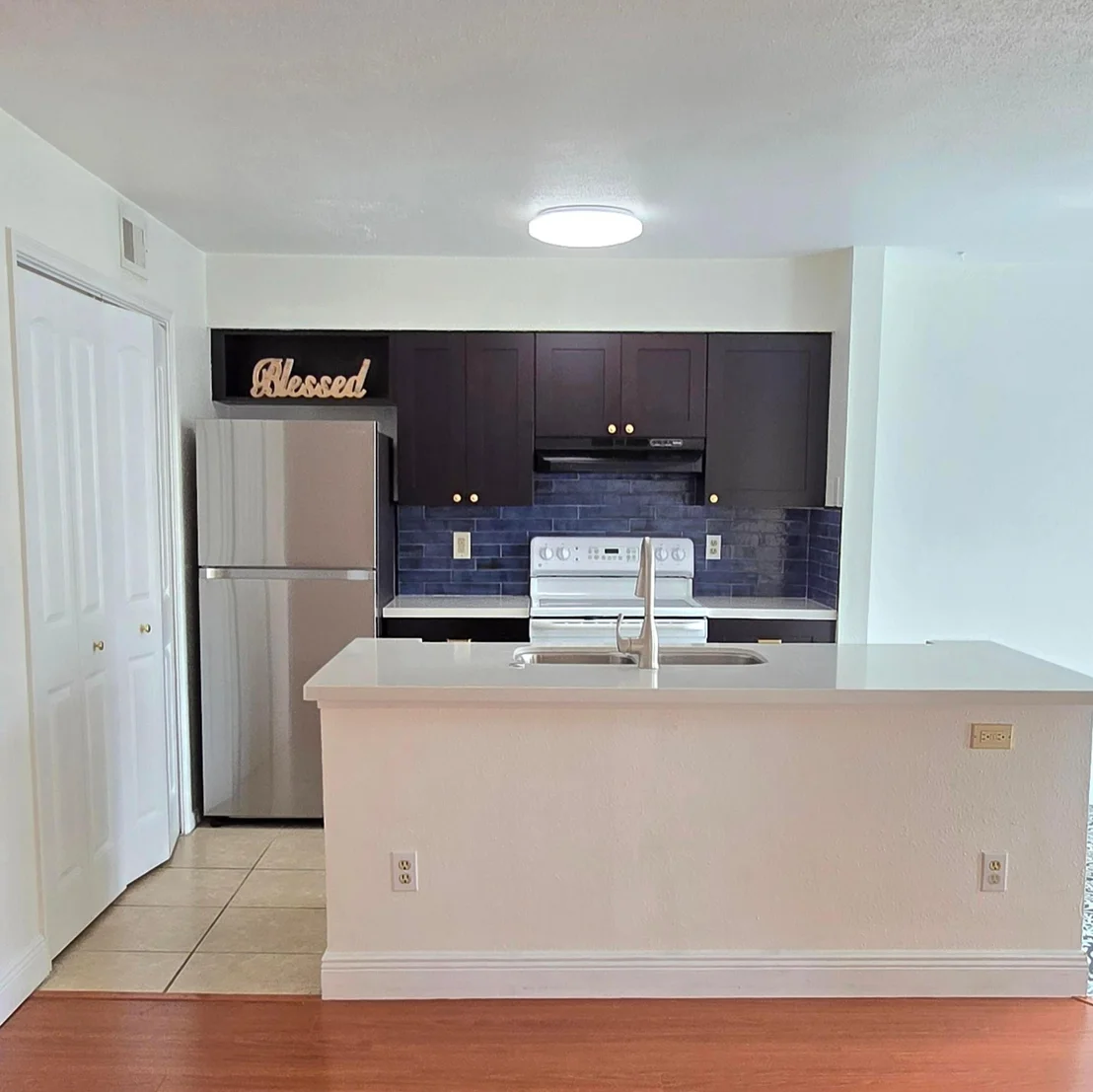 Photo of Unit 220 at 977 Riverside Drive