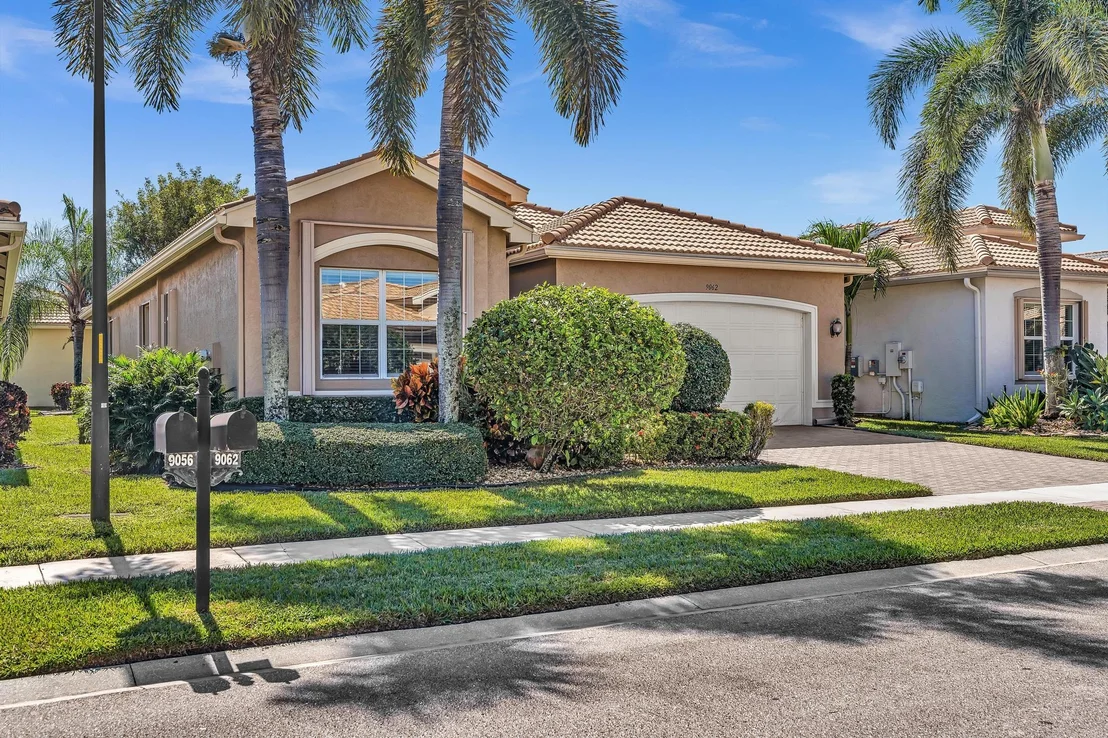 Photo of 9062 Meridian View Isle