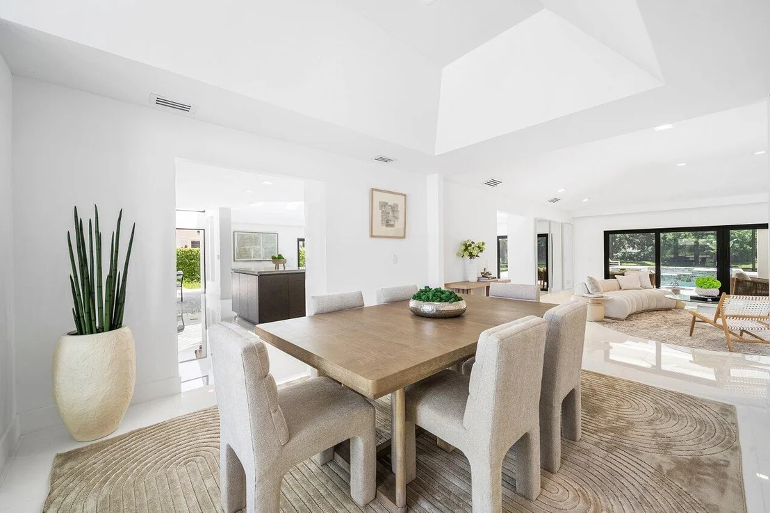 Photo of 1648 Breakers West Boulevard