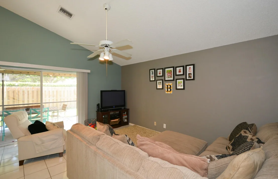 Photo of 22448 Middletown Drive