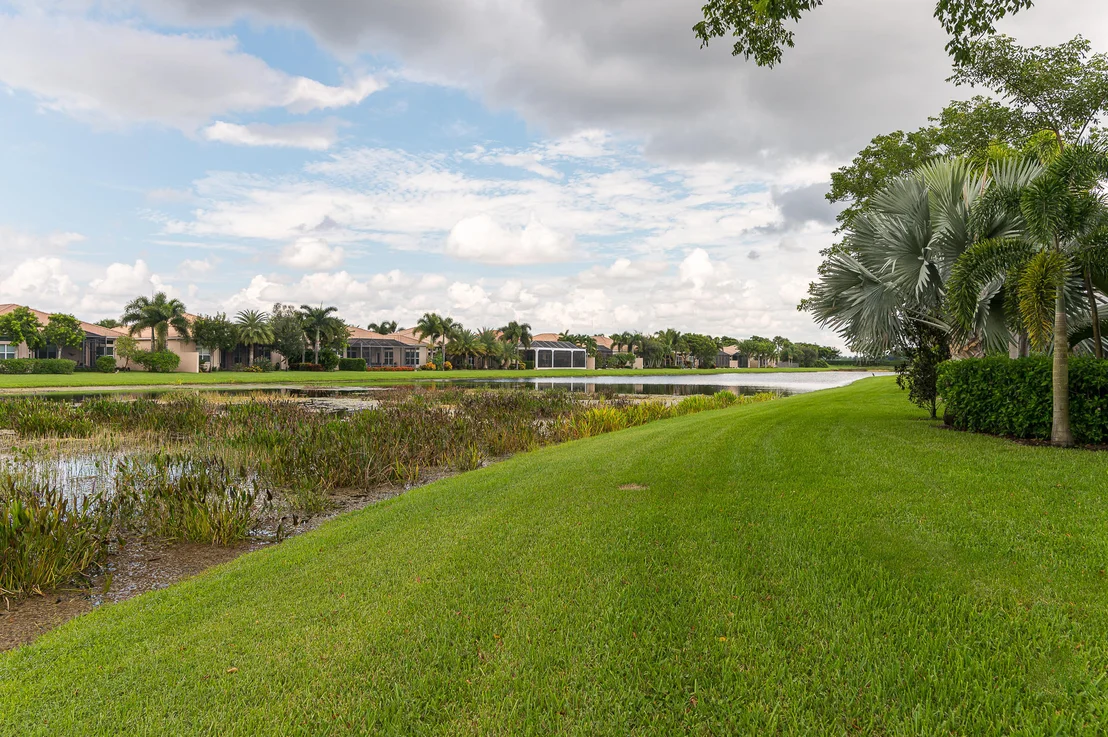 Photo of 10504 Whitewind Circle